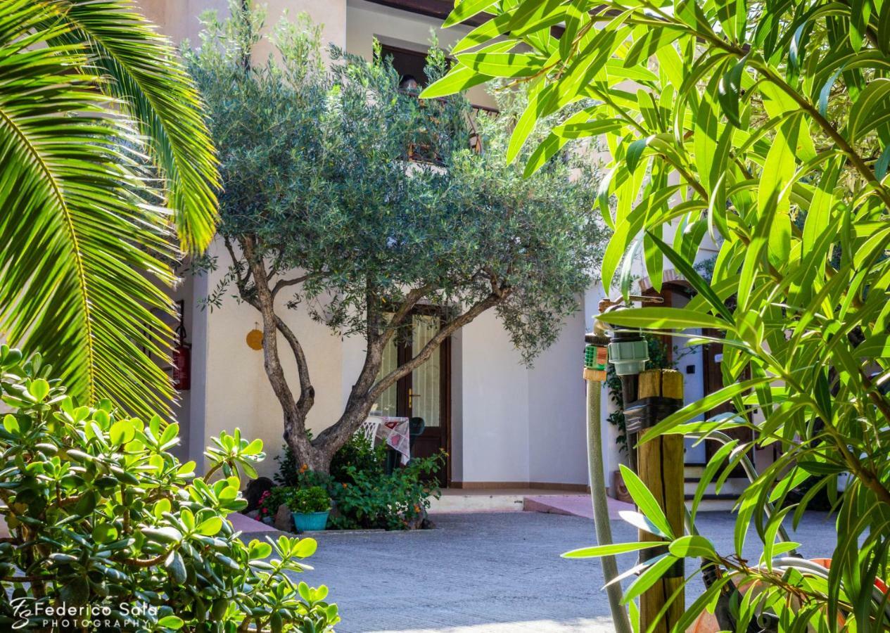 Su Pranu Hotel Onifai Exterior photo